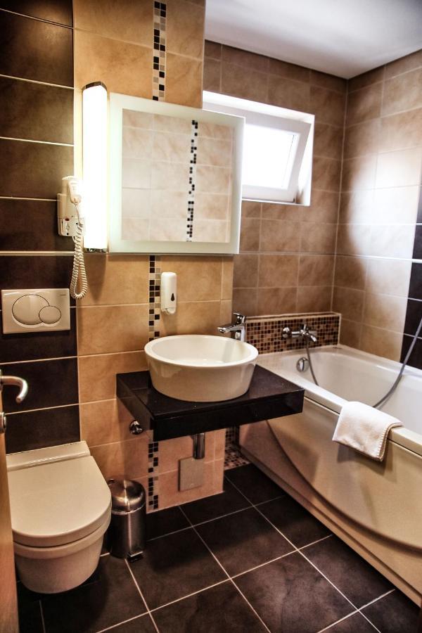 Hotel Lent Марибор Экстерьер фото